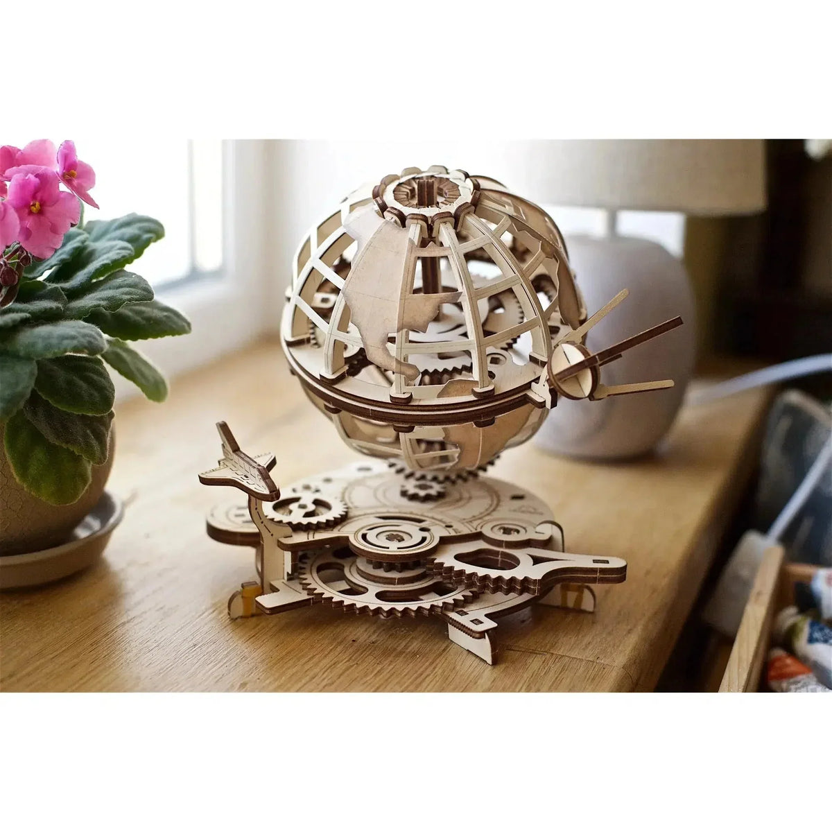Globus 3D Wood Model Kit UGEARS - BIG FRENCHIES
