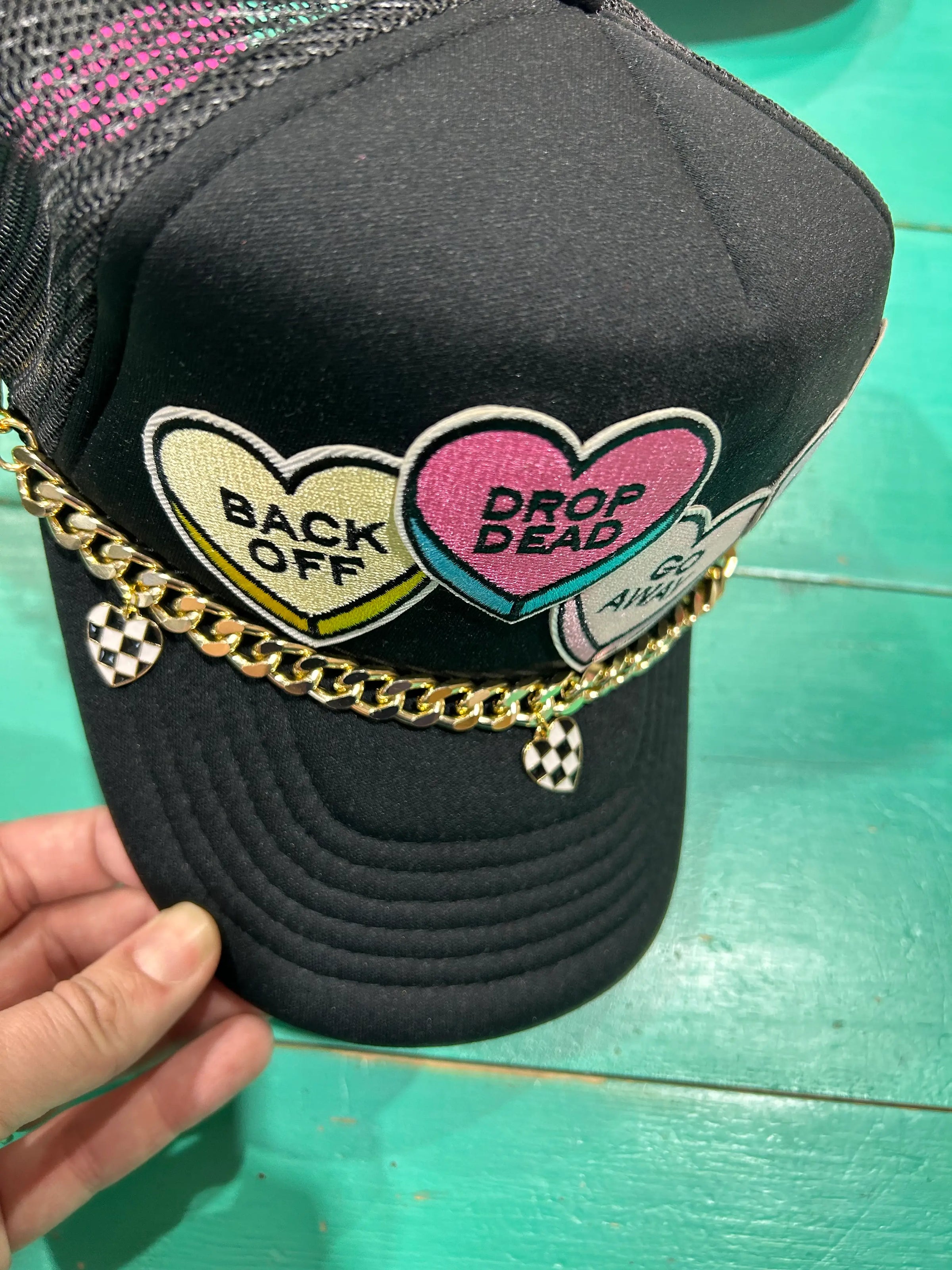 Gold Checkered Heart Trucker Hat Chain - BIG FRENCHIES