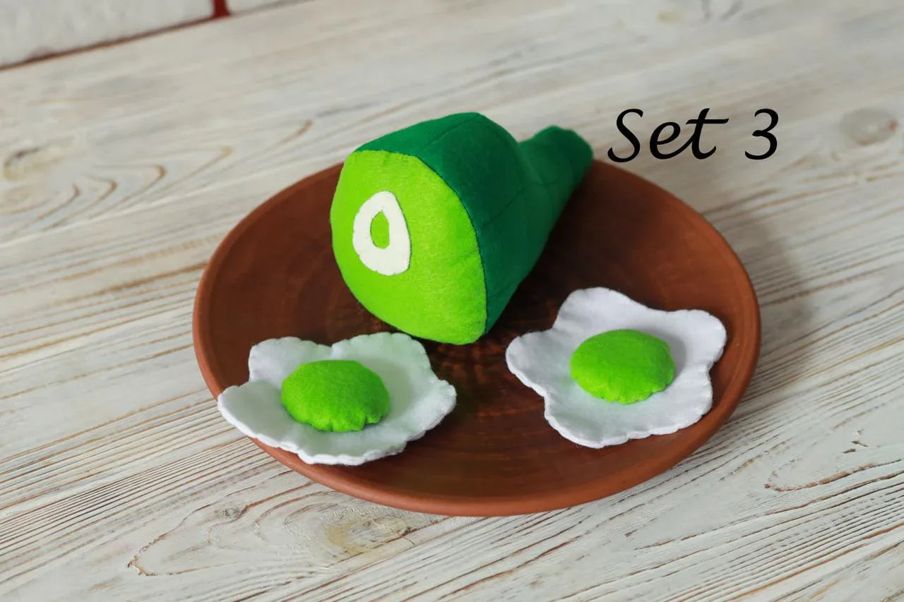 Green eggs and ham plush toy Pretend play food - BIG FRENCHIES