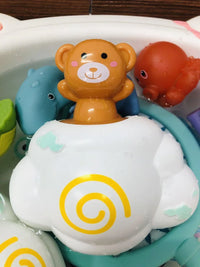 Modern Cartoon Duck Baby Water Toys Bath Toys Children Bathroom Sprinkler Toys Penguin Clockwork For Kids - BIG FRENCHIES