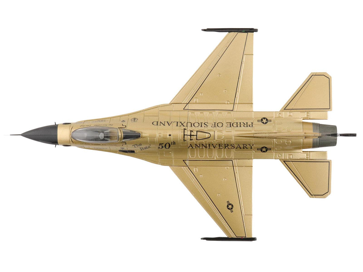 Lockheed F-16A Fighting Falcon Fighter Aircraft "85-1565 Golden Bat Viper 185 ARW Iowa ANG Squadron 50th Anniversary" (2022) United States Air Force "Air Power Series" 1/72 Diecast Model by Hobby Master