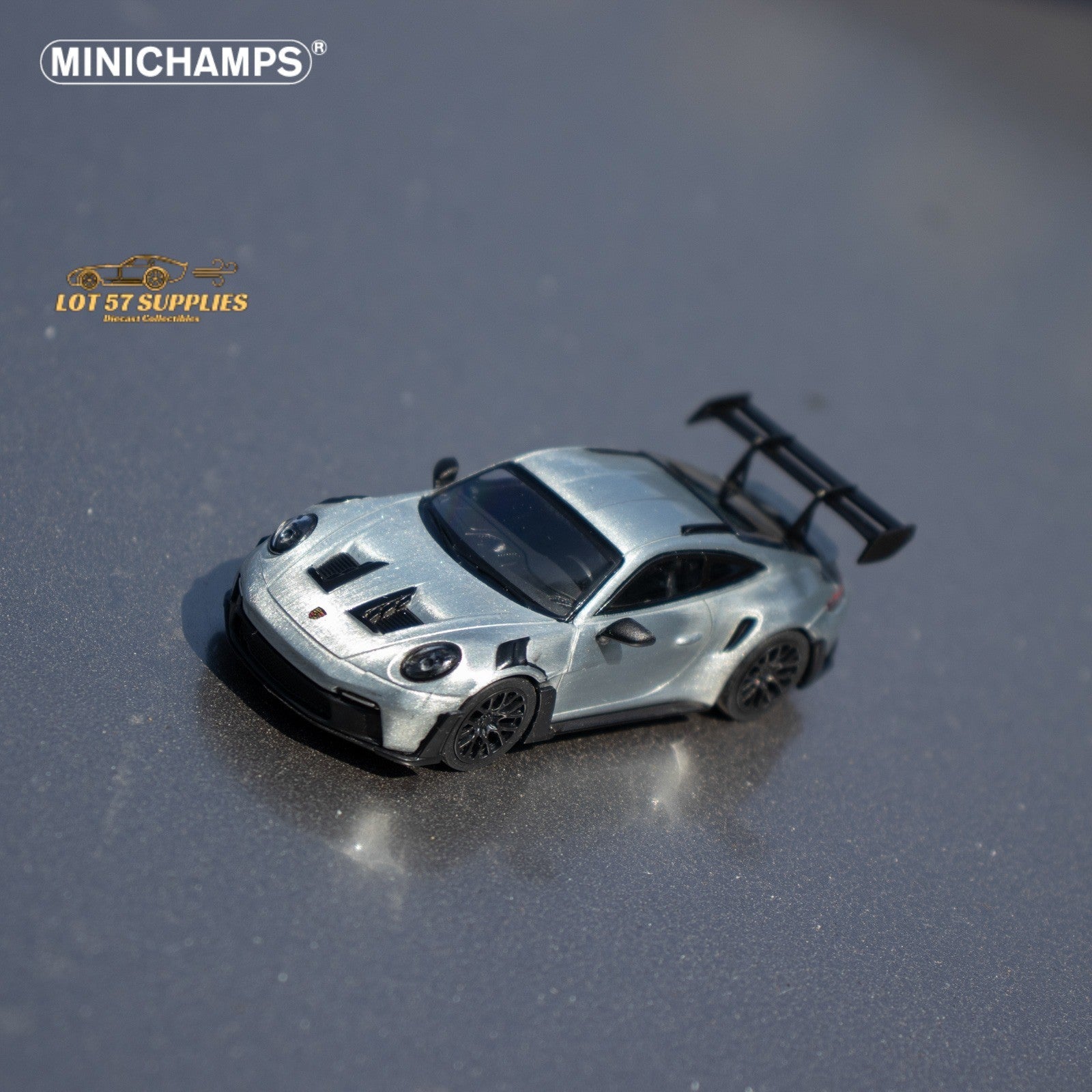 Minichamps Porsche 911 GT3 RS Raw Silver 1:64
