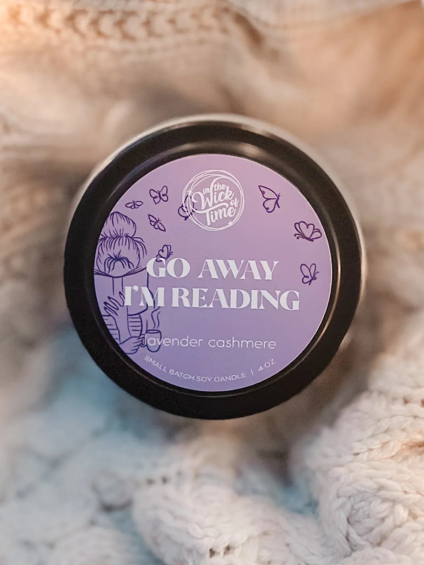 Go Away I'm Reading Candle 4 OZ - BIG FRENCHIES