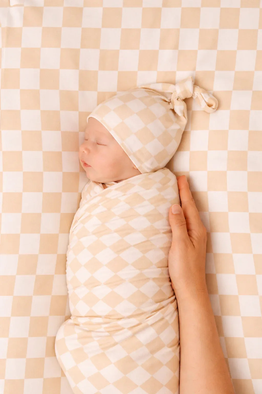 Beige & White Checkered Stretch Swaddle - BIG FRENCHIES