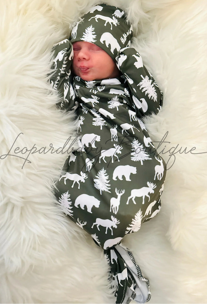 Woodland hunter green knotted gown and hat set - BIG FRENCHIES