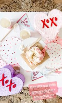 Sweetheart Valentine's Piñata – Enchanting, Ideal for Love-Filled Celebrations - BIG FRENCHIES