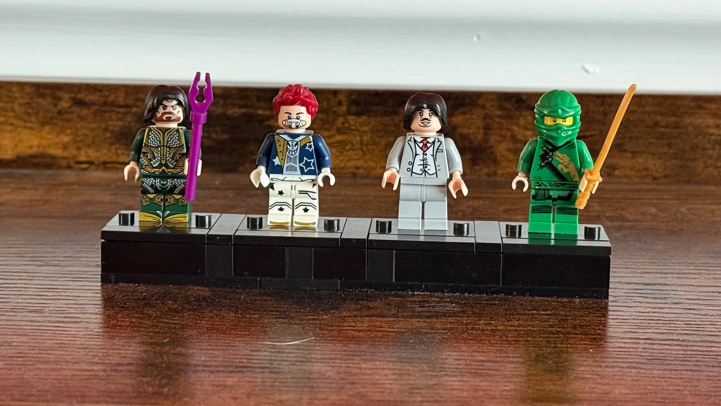 Display Stands for LEGO® Minifigures – Multiple Sizes - BIG FRENCHIES