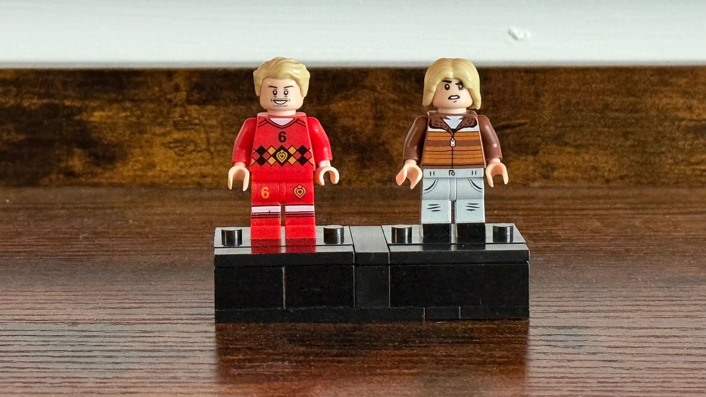 Display Stands for LEGO® Minifigures – Multiple Sizes - BIG FRENCHIES