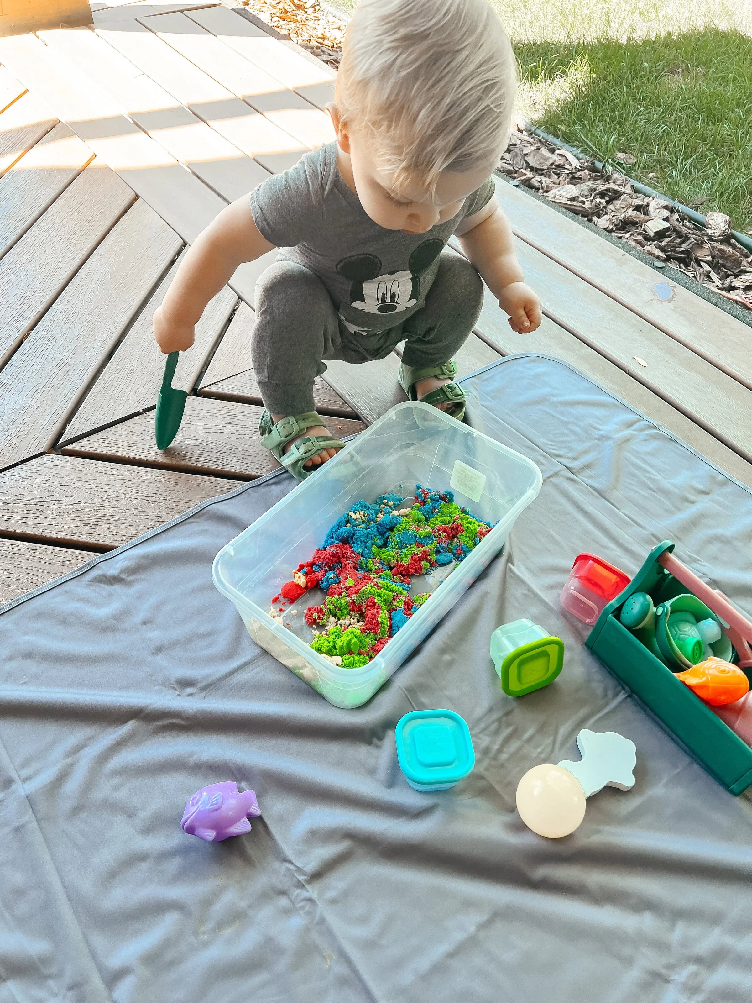 Solid Slate Minimalist Splash Mat - A Waterproof Catch-All for Highchair Spills and More! - BIG FRENCHIES