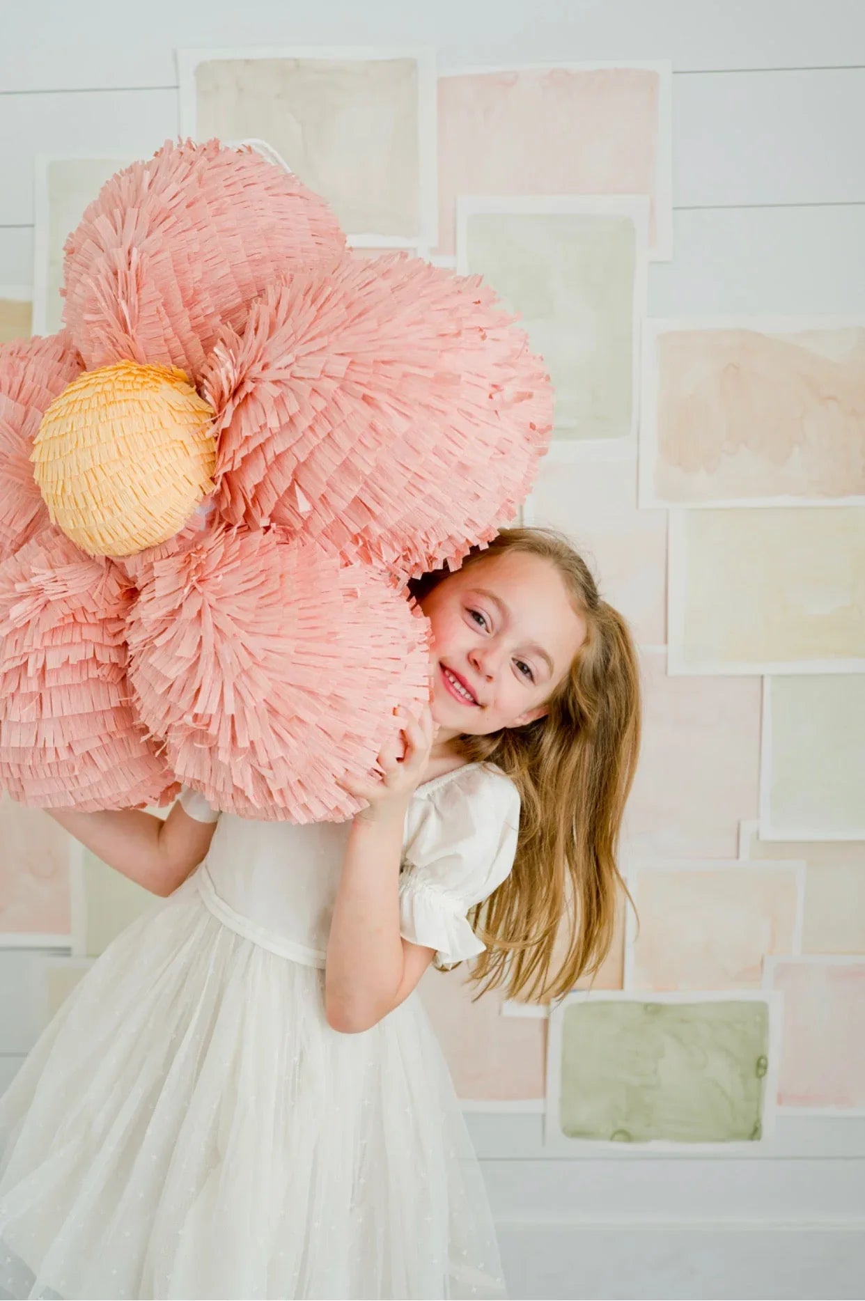 Garden Blossom 3D Flower Piñata – Large, Customizable, Ideal for Spring, Garden-Themed Parties, and Outdoor Celebrations - BIG FRENCHIES