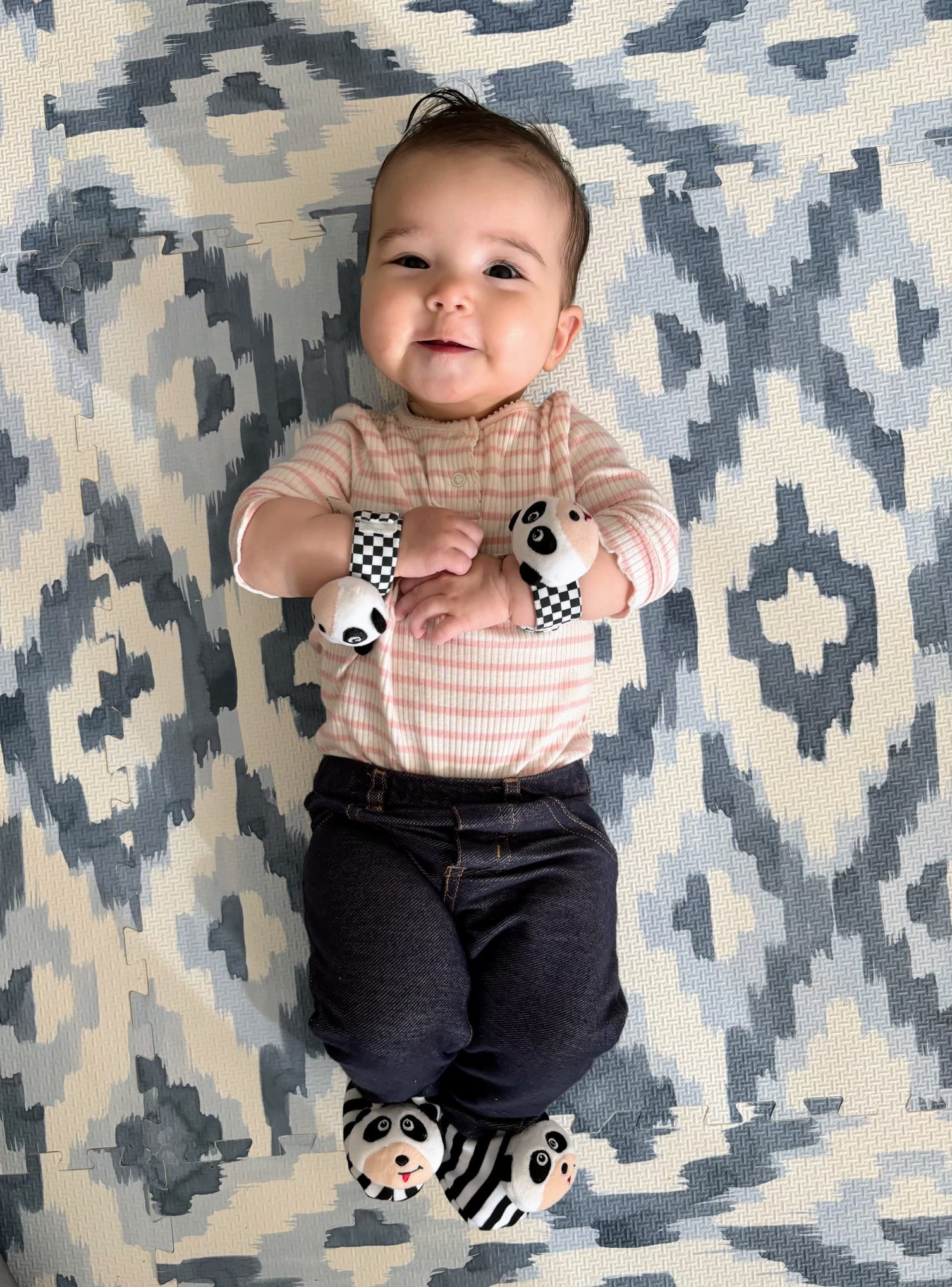 Black & White Pair of Panda Baby Booties with Rattle - BIG FRENCHIES