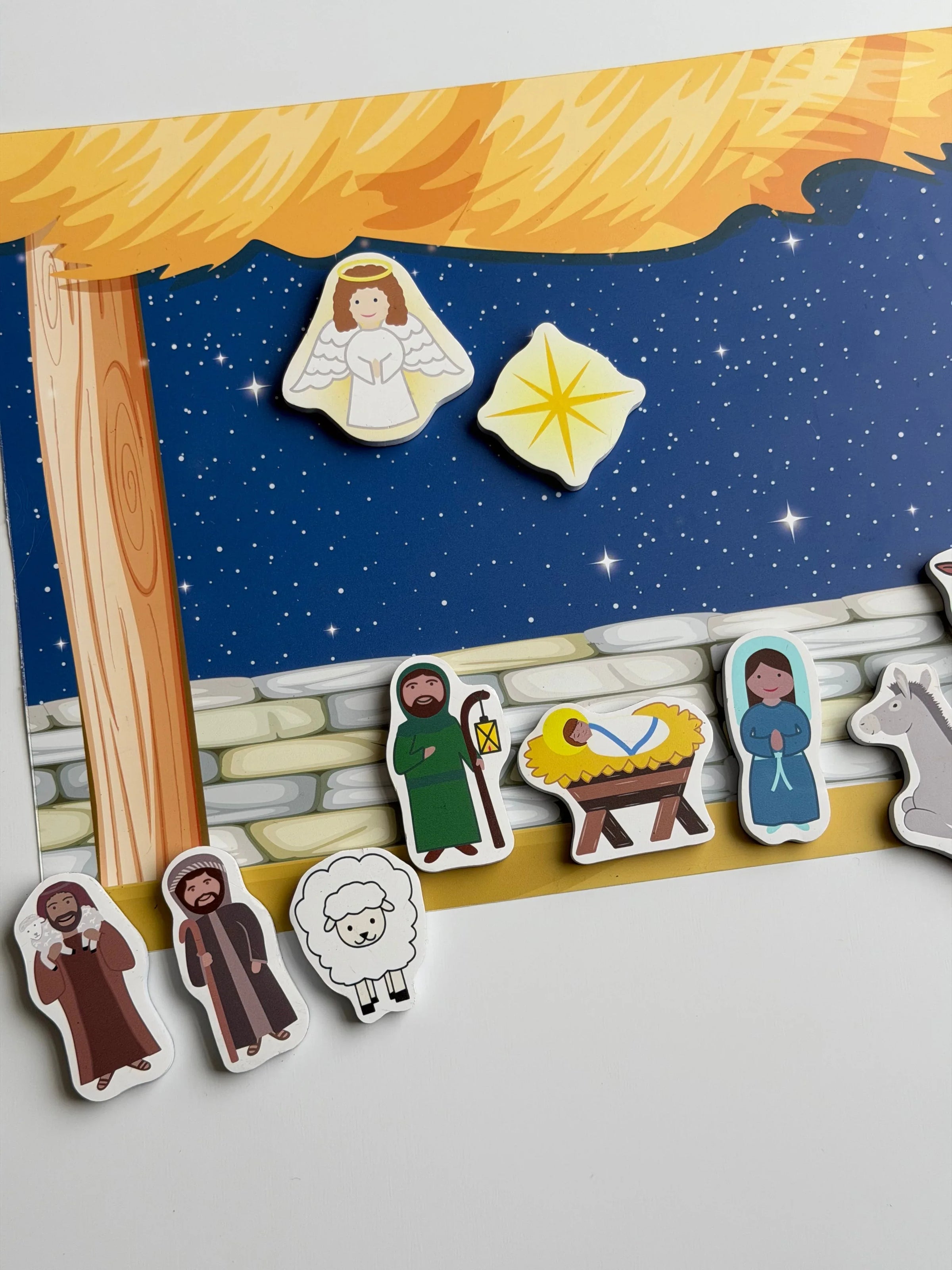 Saintly Heart Nativity Magnet Set - BIG FRENCHIES