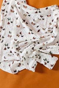 Butterfly Migration Swaddle - BIG FRENCHIES