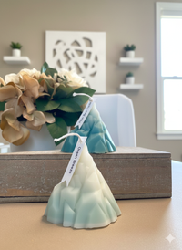 Handmade Iceberg Candle — Sculpted Elegance in Light ❄️