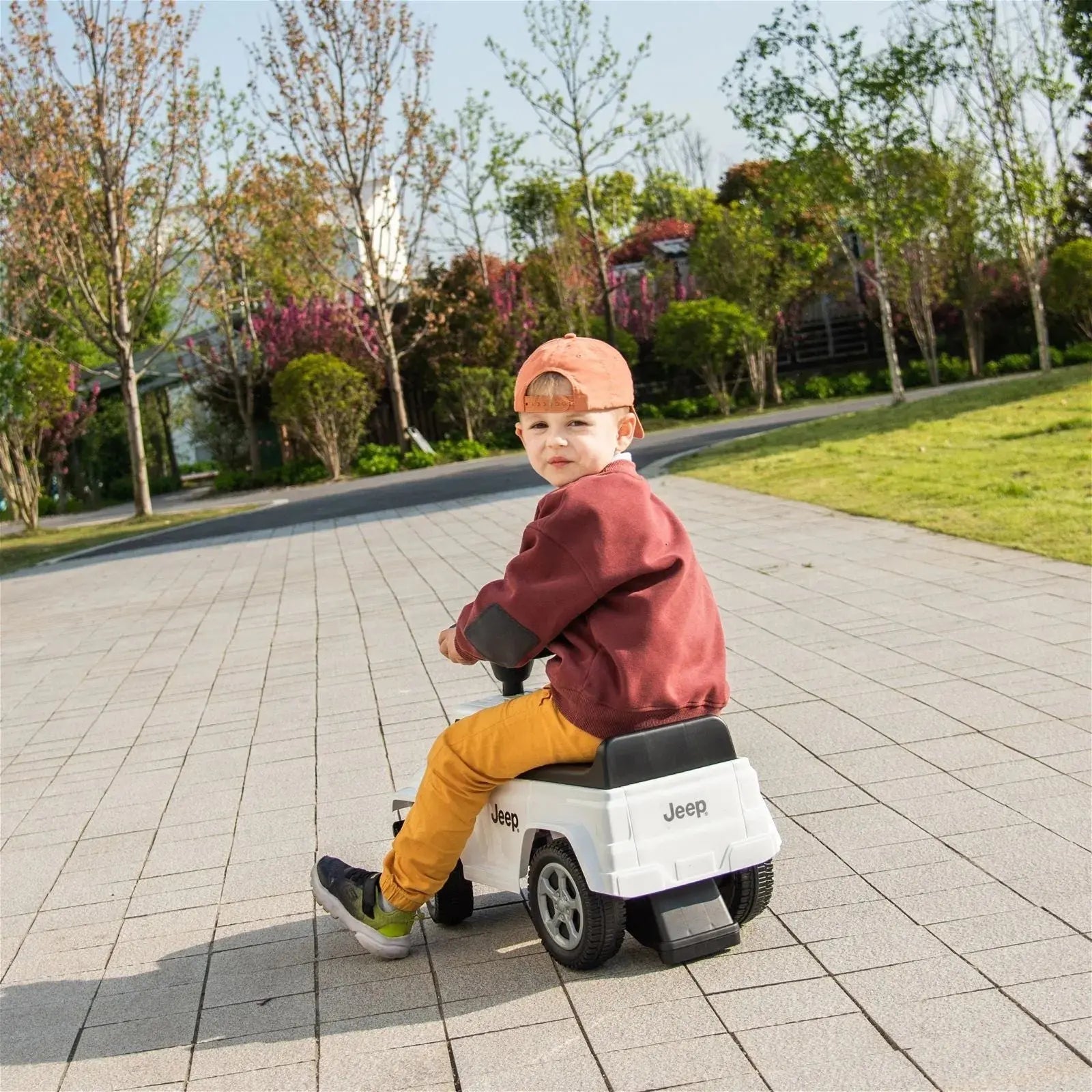 Jeep Rubicon Foot to Floor Ride-On for Toddlers - BIG FRENCHIES