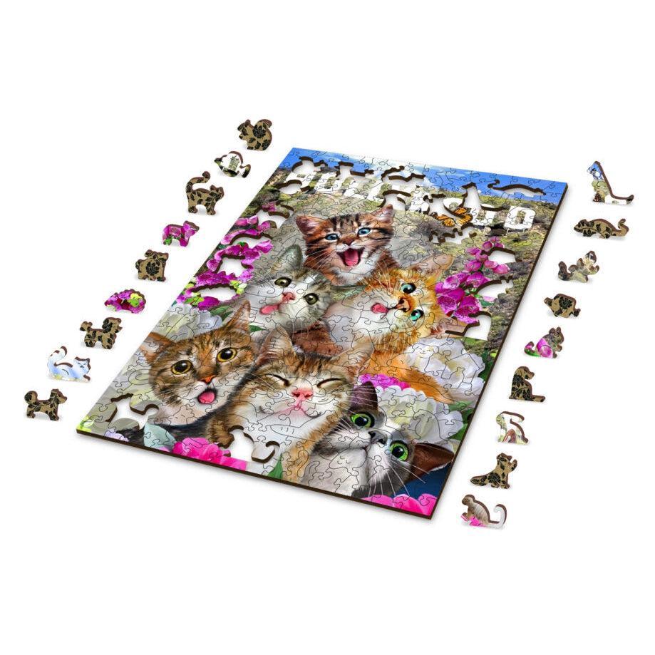 Kittens in Hollywood 300 Piece Wood Jigsaw Puzzle Wooden City - BIG FRENCHIES