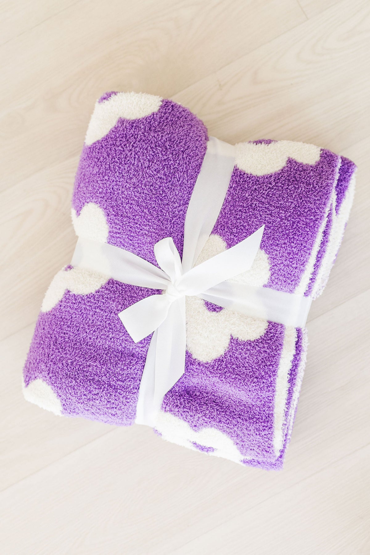 Lilac/Coconut Flower Cozy Blanket - BIG FRENCHIES