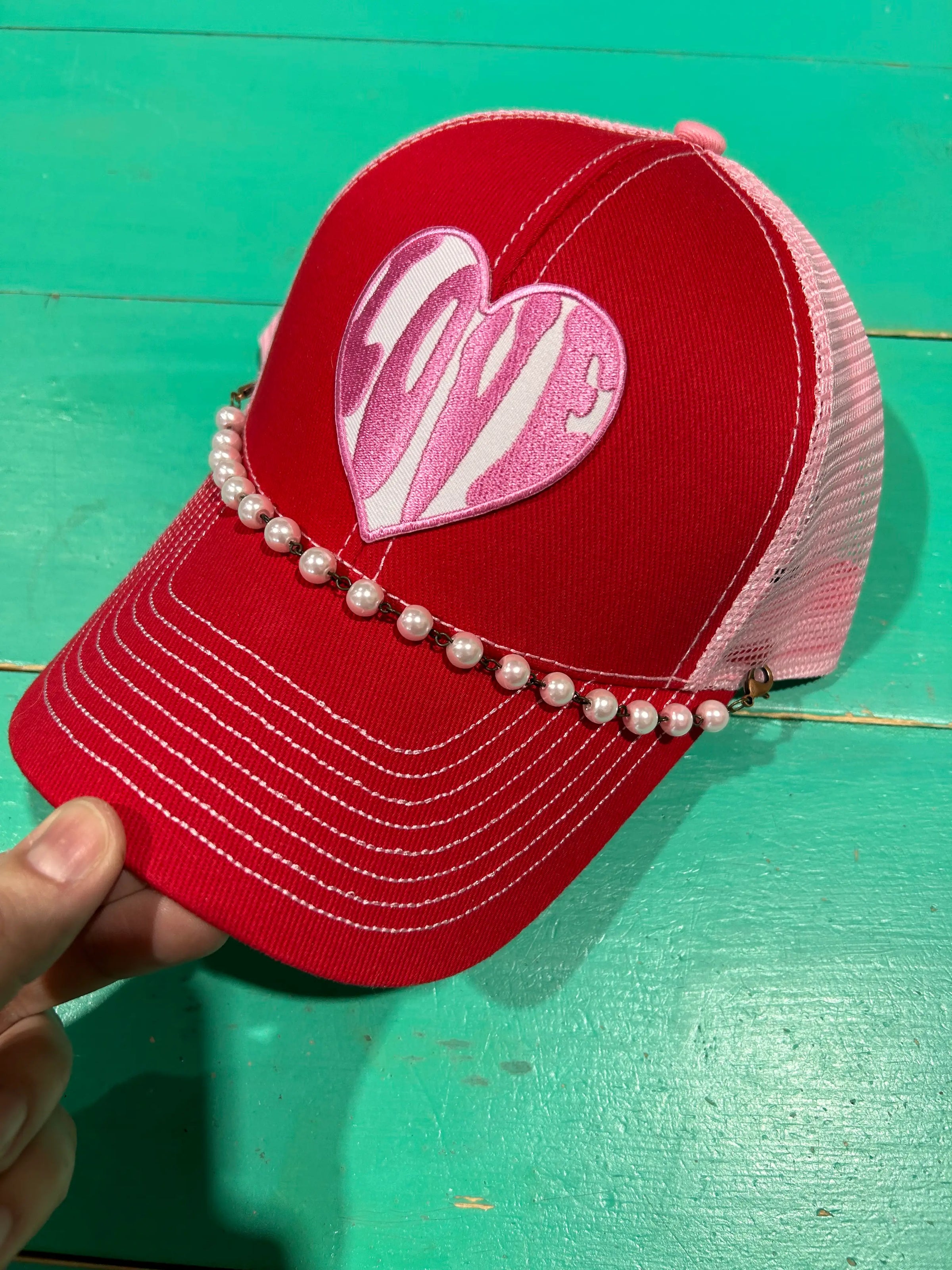 Love Heart Trucker - BIG FRENCHIES