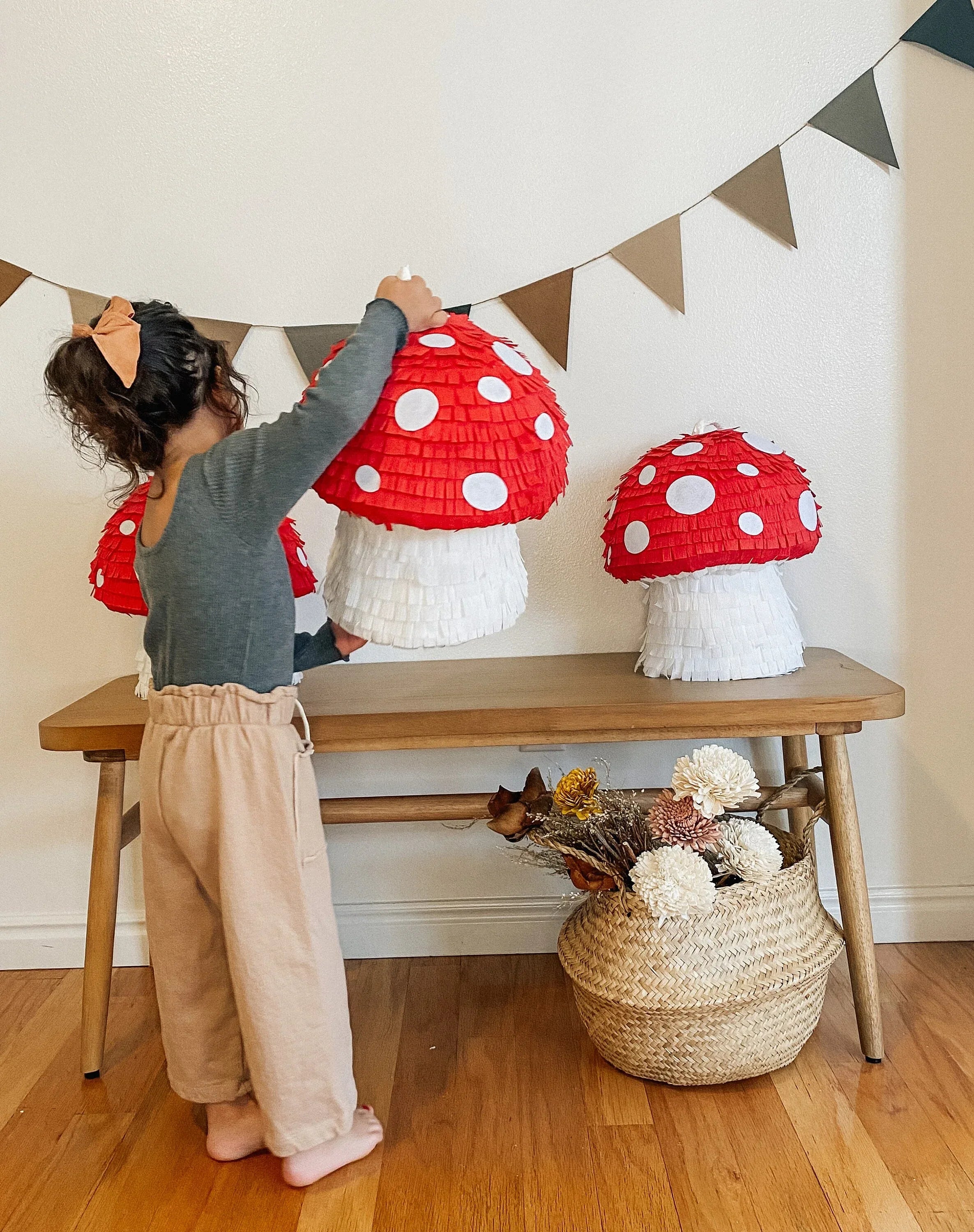 🍄 Enchanted Forest Mushroom Piñata – Handmade Fairy Tale Party Decoration, Candy Holder - BIG FRENCHIES