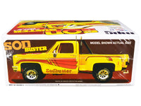 Skill 2 Model Kit 1981 Chevrolet 4x4 Stepside Pickup Truck "Sod Buster" 1/25 Scale Model by MPC