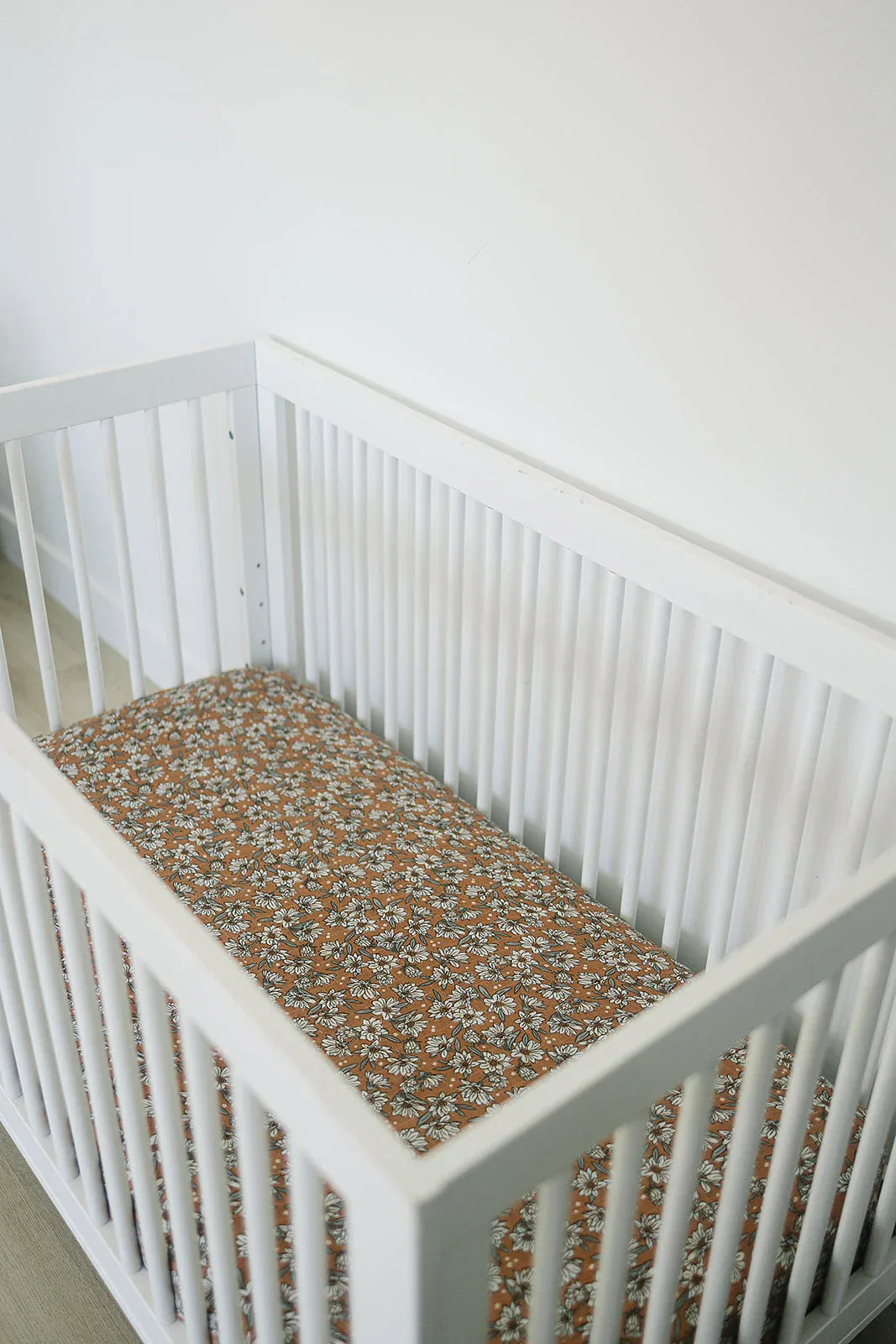 Magnolia Muslin Crib Sheet - BIG FRENCHIES