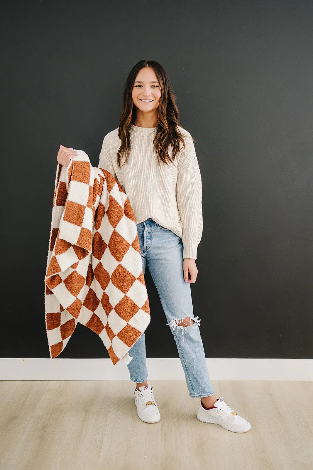 Rust Checkered Plush Blanket - BIG FRENCHIES