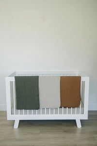 Olive Bamboo Quilt - BIG FRENCHIES