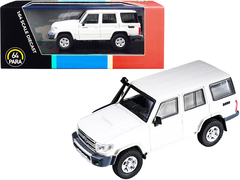 Toyota Land Cruiser 76 French Vanilla Pearl White 1/64 Diecast Model Car by Paragon - BIG FRENCHIES