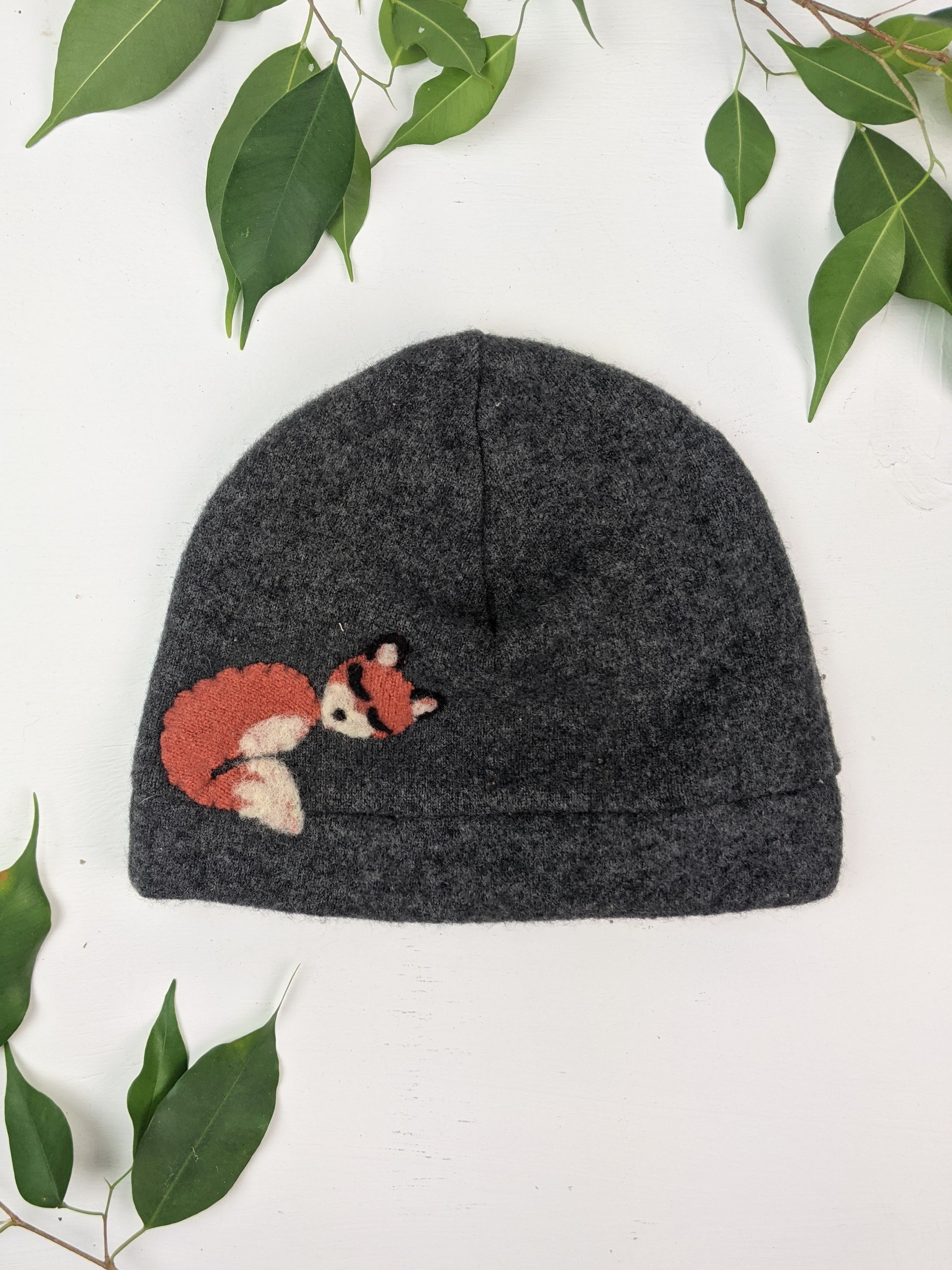 Sleeping Fox Cashmere Hat - Toddler - BIG FRENCHIES