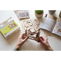Random Generator 3D Wood Model Kit UGEARS