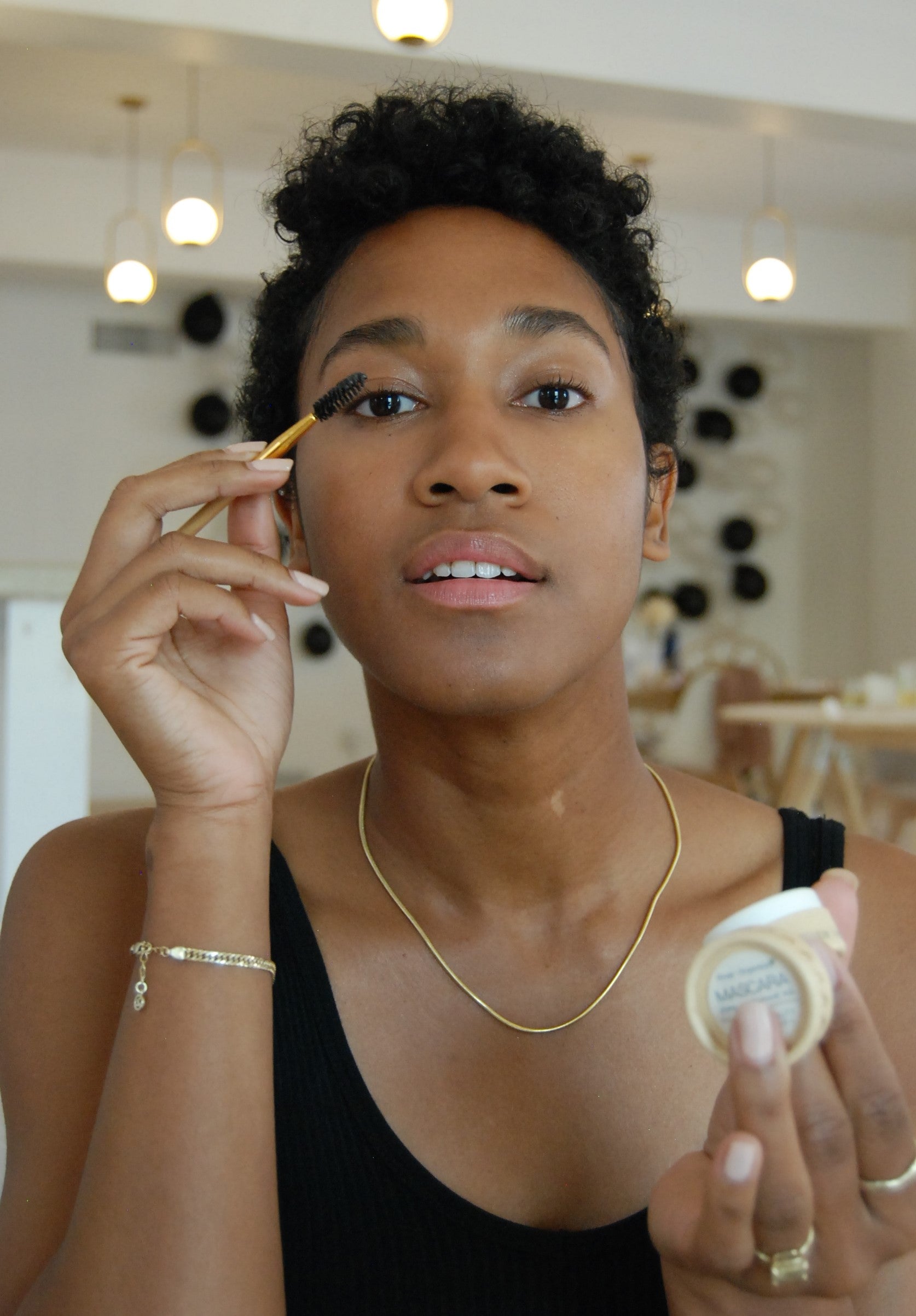 Black Vegan Zero-Waste Mascara ~ Stay Tuned, Reformulation in Progress - BIG FRENCHIES