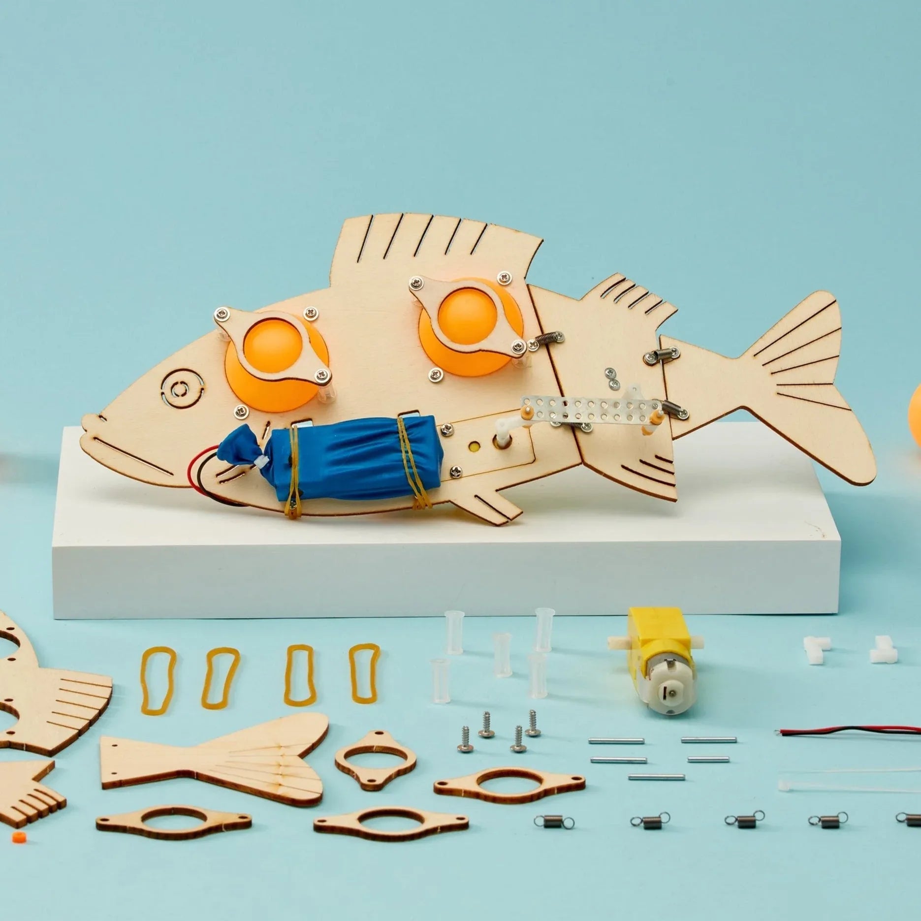 Fish Robot DIY Kit, Educational STEM Toy - BIG FRENCHIES