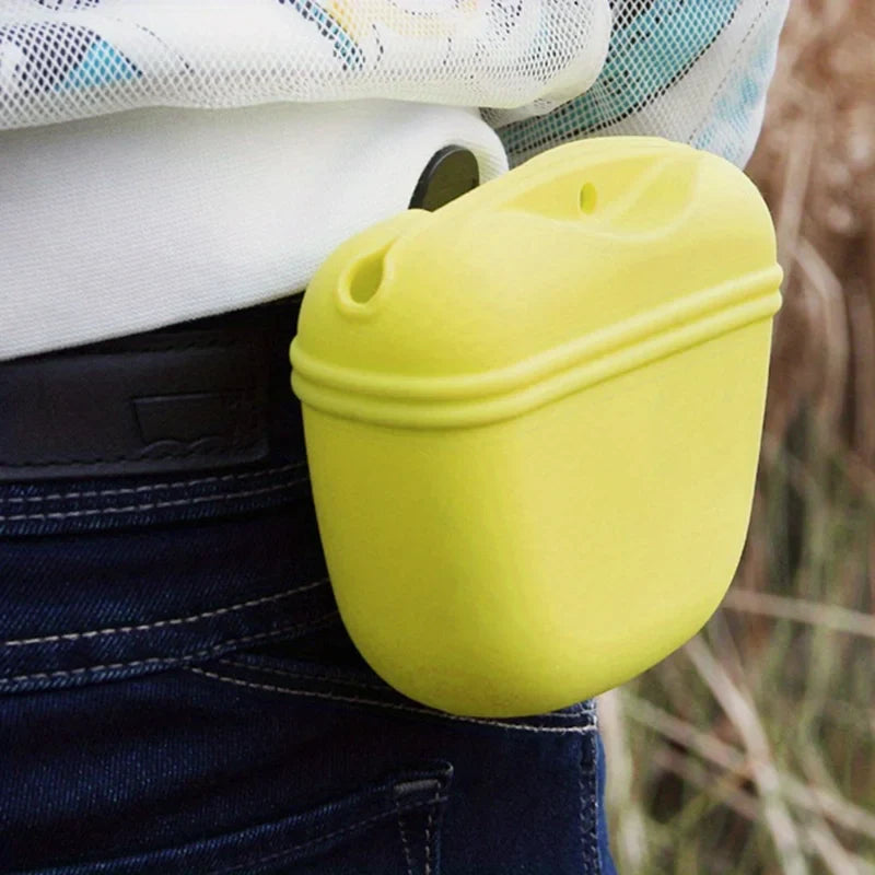 Silicone Dog Treat Bag – Waterproof Portable Training Pouch with Magnetic Clip - BIG FRENCHIES