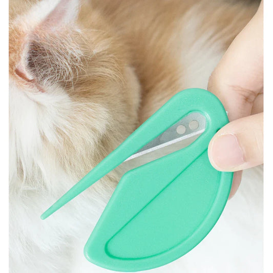 Pet Knotting Comb – Painless Dog & Cat Grooming Comb for Shedding, Knot Removal, and Hair Trimming - BIG FRENCHIES