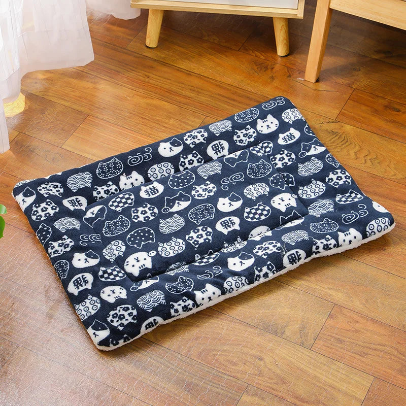 Thicken Flannel Cat Mat – Soft Winter Sleeping Cushion for Cats & Small Dogs - BIG FRENCHIES