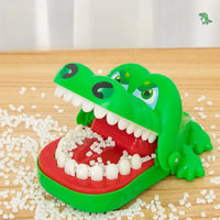 Crocodile Teeth Toys Game for Kids Crocodile Biting Finger Dentist Games Funny Toys for Children Adult Stress Relief Prank Toys