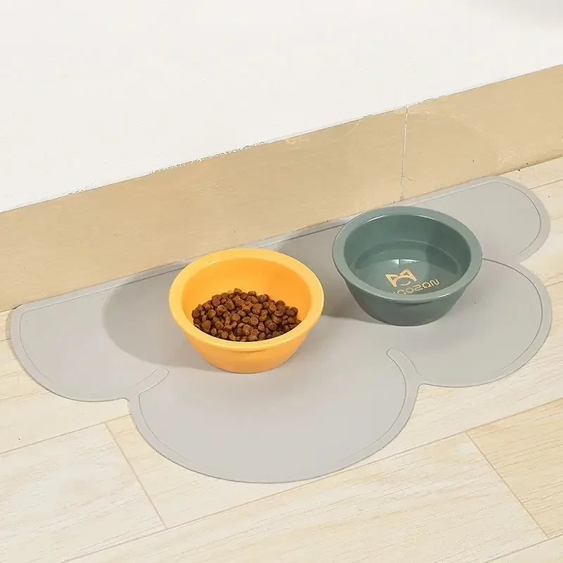 Pet Feeding Mat for Cats & Dogs – Non-Spill, Non-Slip, Waterproof Silicone Food Mat, Easy-Clean Pet Placemats - BIG FRENCHIES