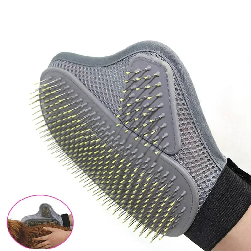 Pet Grooming Glove – Hair Removal & Bathing Brush for Dogs & Cats - BIG FRENCHIES