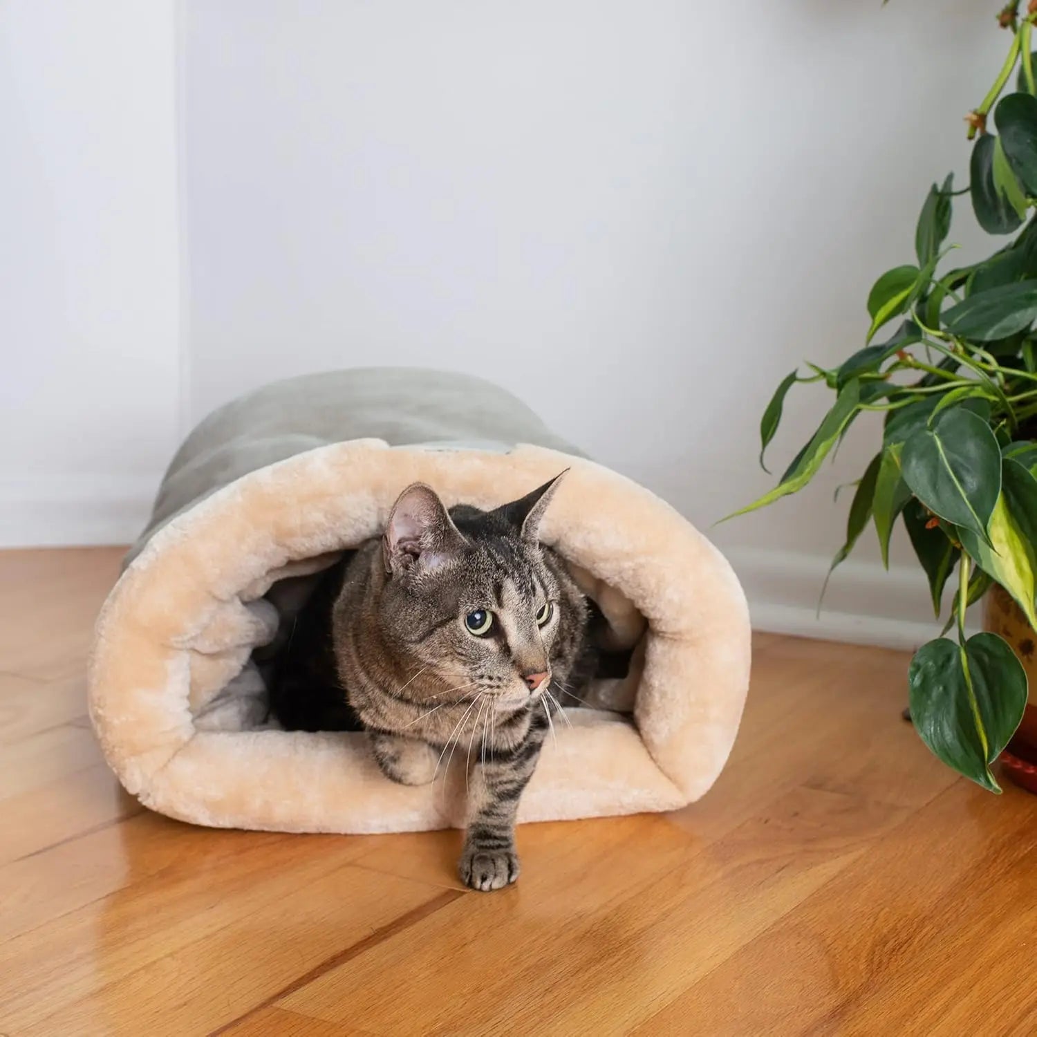 Autumn & Winter Cat Sleeping Bag - Warm, Semi-Enclosed Nest - BIG FRENCHIES