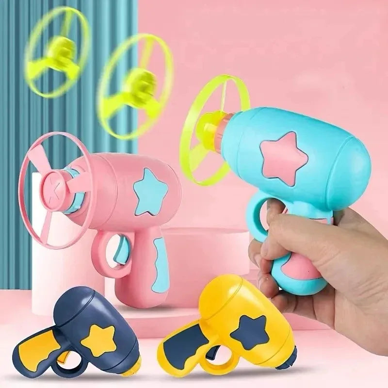 Interactive Cat Toy – Flying Disc Shooting Gun - BIG FRENCHIES