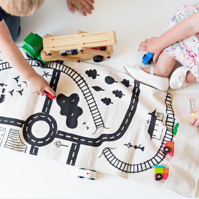 Play Mat Roads: "Great quality and it's the perfect gift!" - BIG FRENCHIES