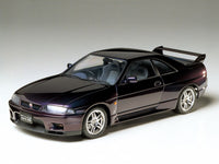Model Kit Nissan Skyline GT-R V.Spec 1/24 Scale Model by Tamiya