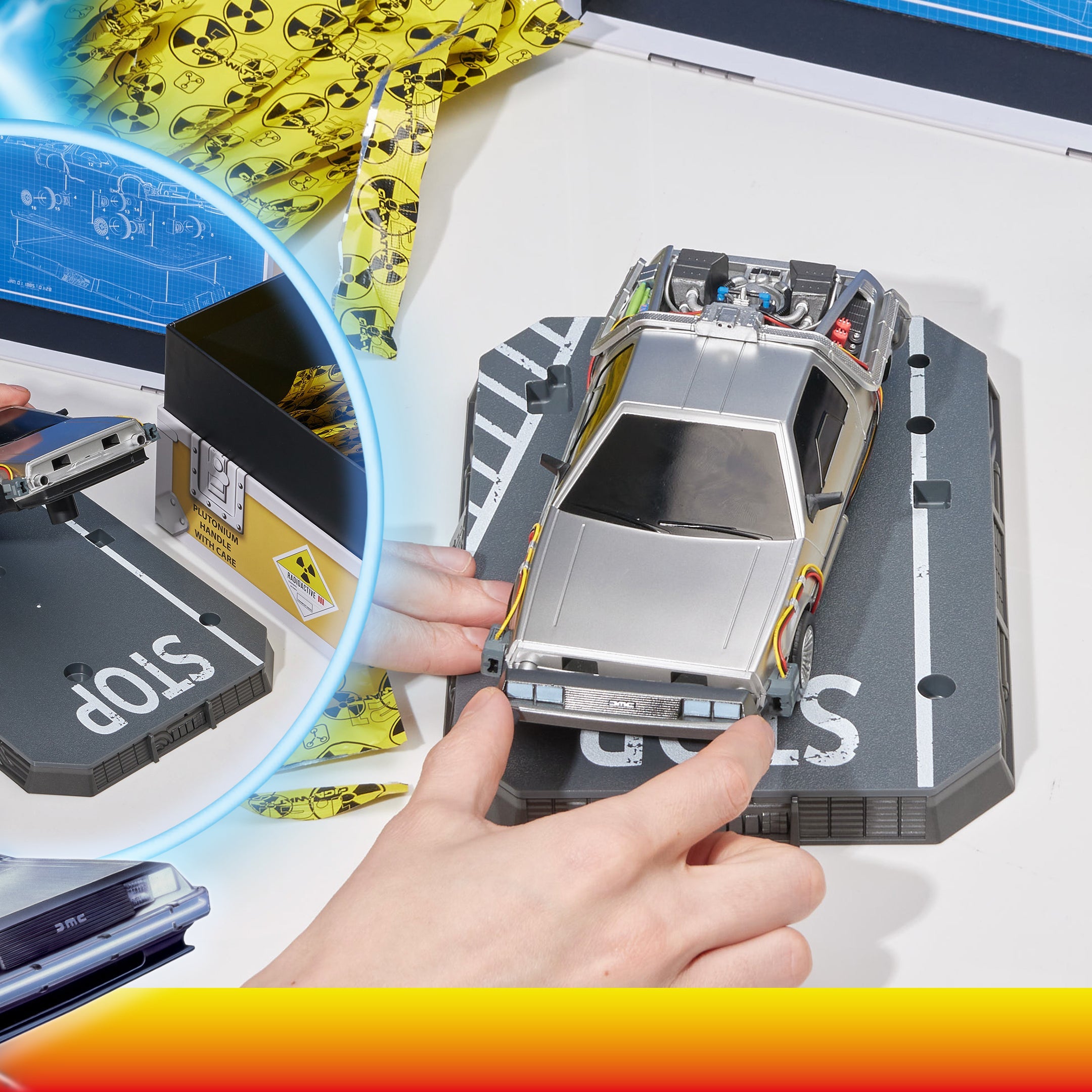 Back to the Future: Time Machine Countdown Character Model Kit