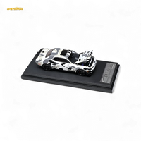 (Pre-Order) Stance Hunters Dodge Challenger SRT Hellcat Arctic Camo 1:64