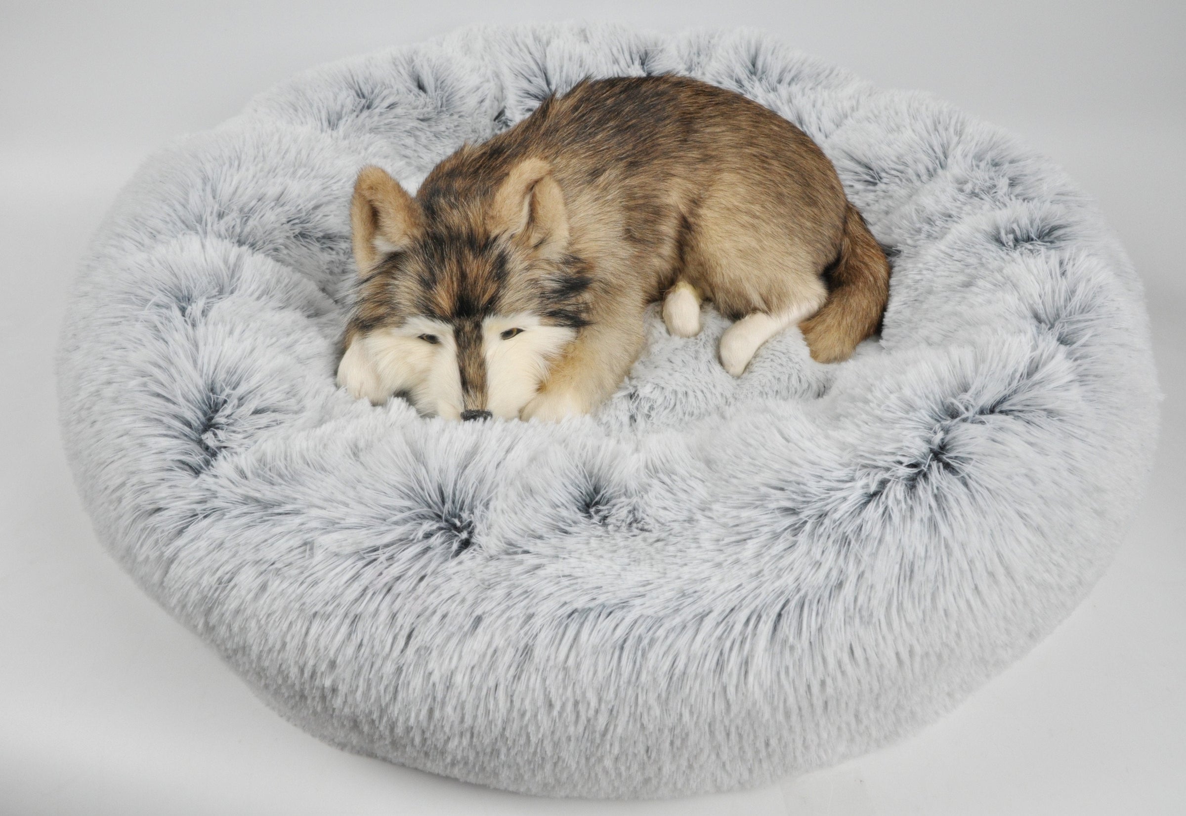 Mr. Peanut's 28" OrthoPlush® Pet Bed - Snowflake White Two Tone - BIG FRENCHIES