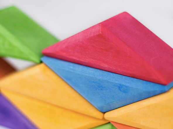 Wooden Rainbow puzzle Goethe Star