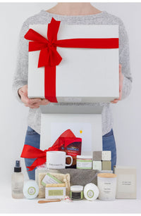 Sending a BIG hug Luxury Gift Spa Set - Full on Pampering - BIG FRENCHIES
