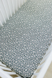 Dark Green Daisy Bamboo Stretch Crib Sheet - BIG FRENCHIES
