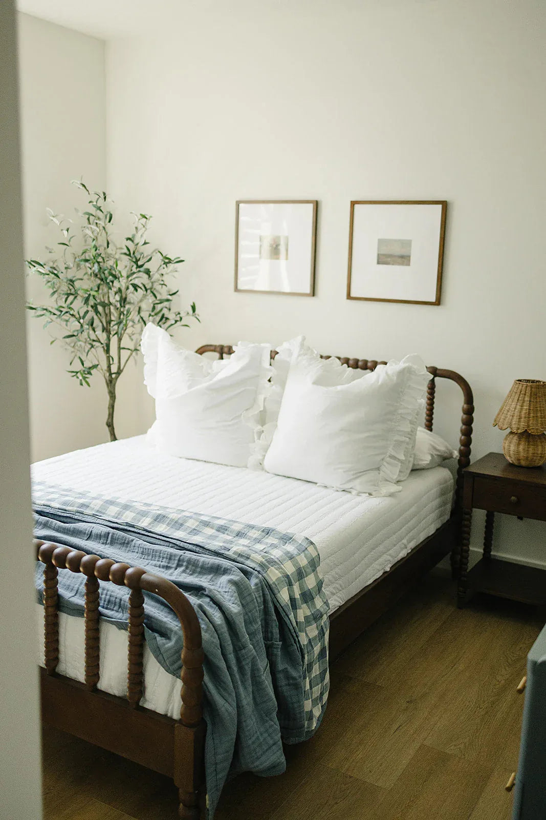 Dusty Blue Gingham Twin Muslin Quilt - BIG FRENCHIES