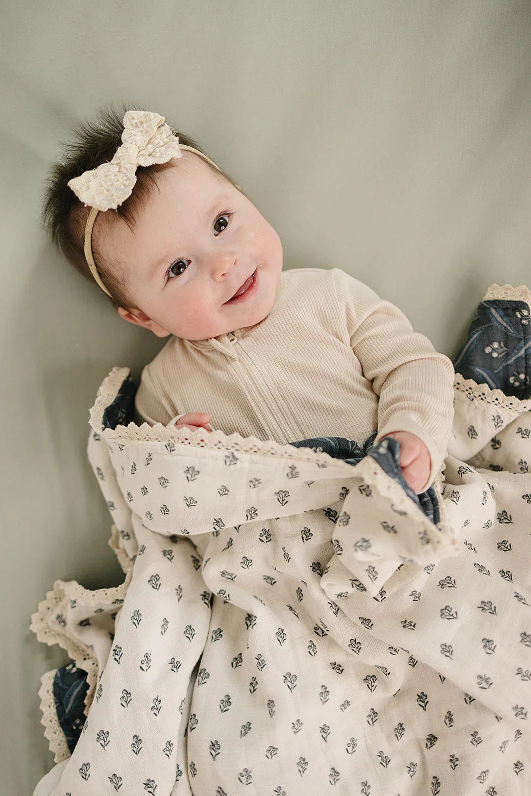 Navy Berry + Cream Berry Lace Muslin Quilt - BIG FRENCHIES